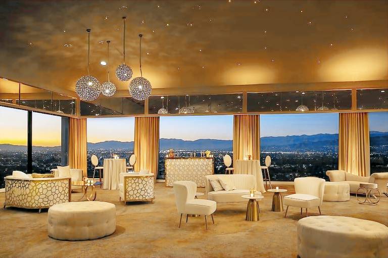 Sheraton Universal Hotel