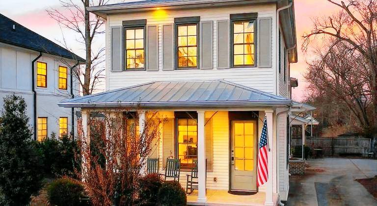 Charming vacation home | Pets allowed in Franklin, TN