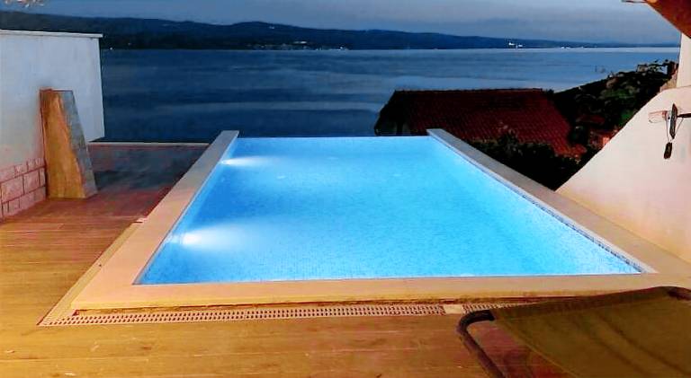 Lovely holiday apartment with terrace, pool & sauna | Next to the beach | Pets allowed — photo 2