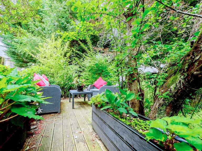 Cottage with garden | Water view — photo 5