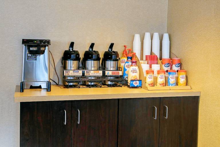 Red Roof Inn Florence - Civic Center — photo 4