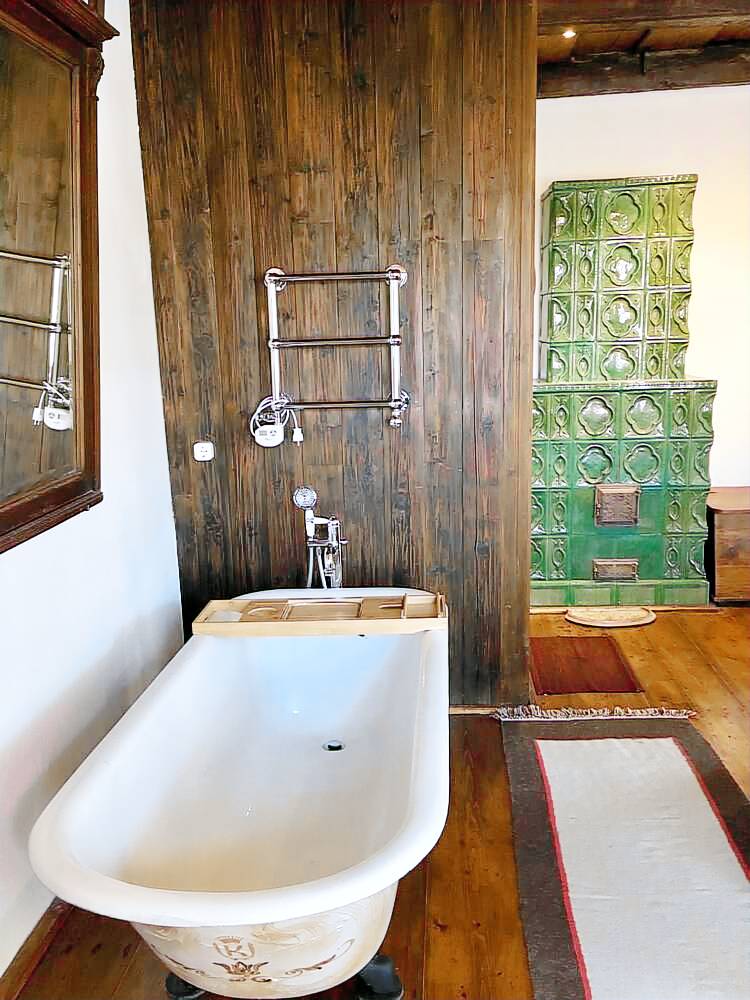 Accommodation Micloșoara