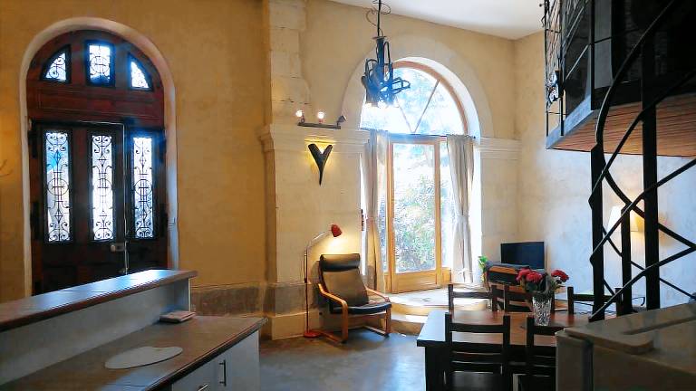Rental apartment with yard, terrace & private pool | Perfect for remote work | Pets allowed — photo 4
