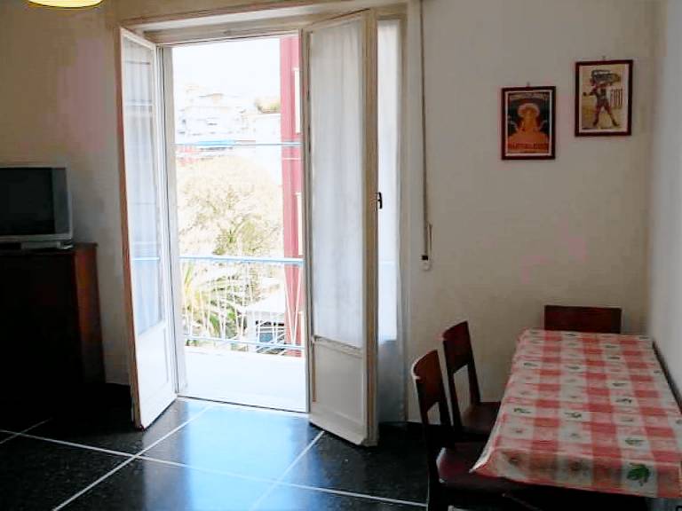 Rental apartment with 1 room for 5 persons — photo 3