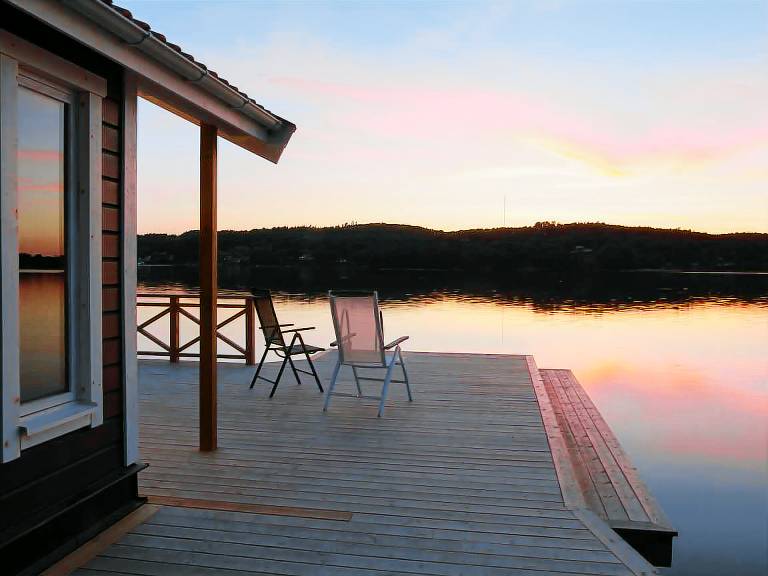 Vacation home with barbeque & sauna — photo 2