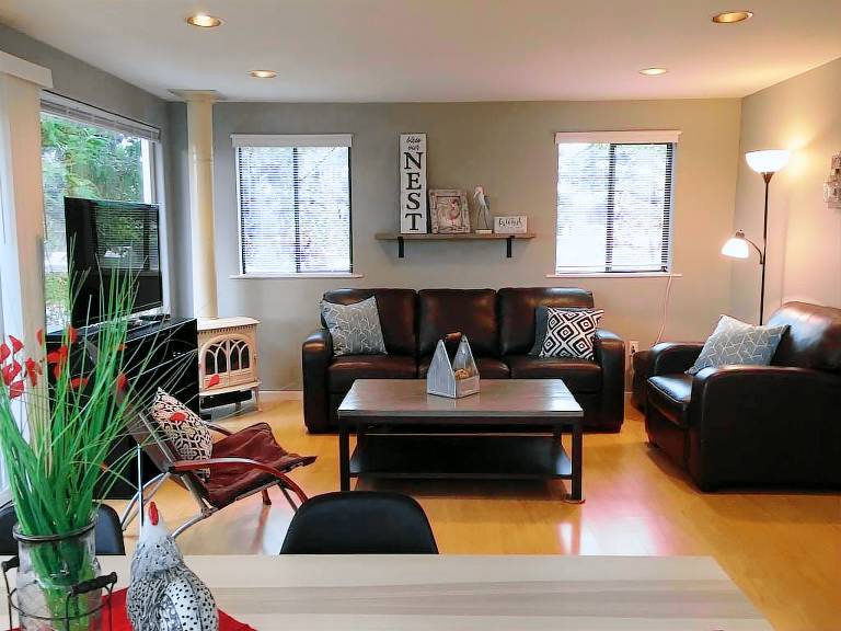 Cottage Freeland