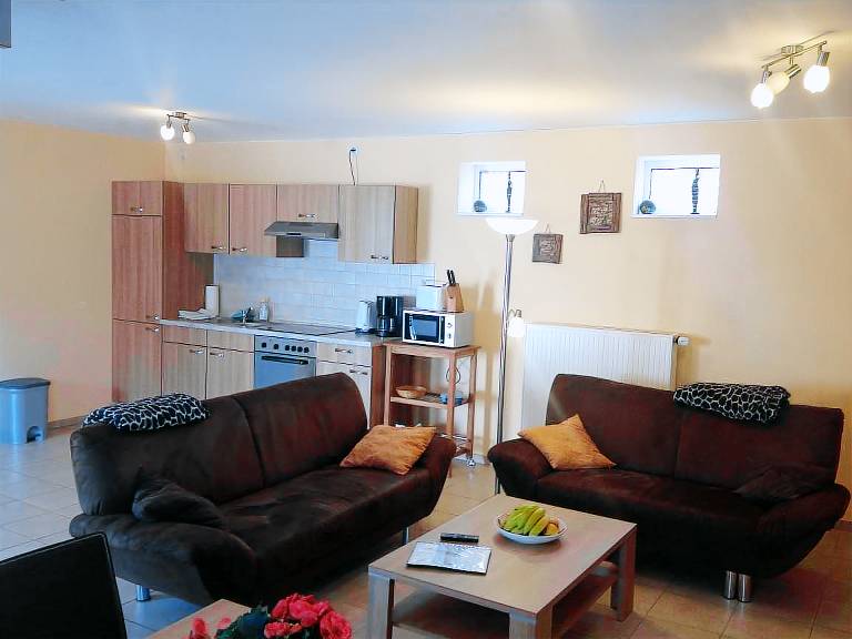 Apartment with patio | Nature view — photo 3