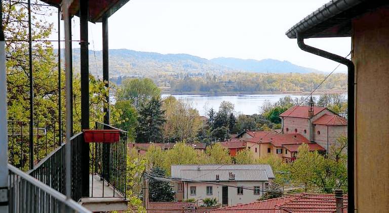 Charming holiday apartment | Dogs allowed in Varese