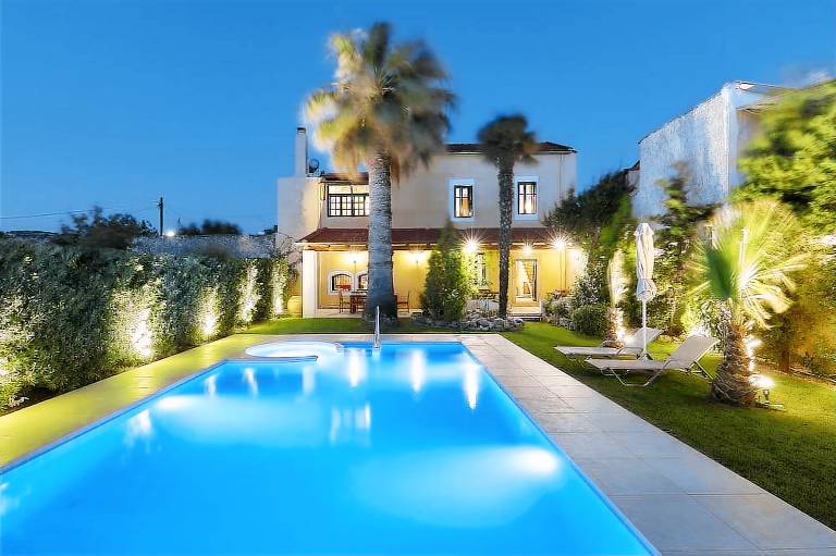 Villa  Dafnes