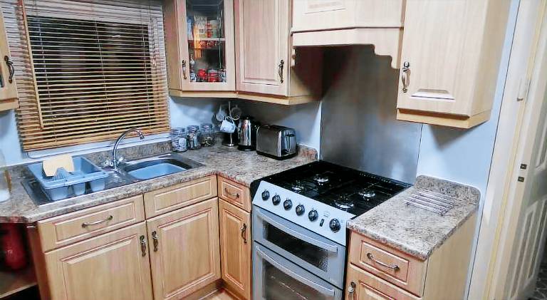 Wonderful 2 bedroom mobile home — photo 4