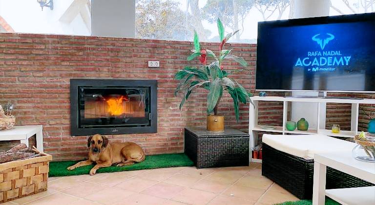 Villa with barbecue, patio & private pool — photo 3