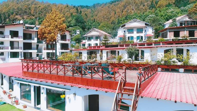 Just Naturals Wellness Resort Nainital — photo 2