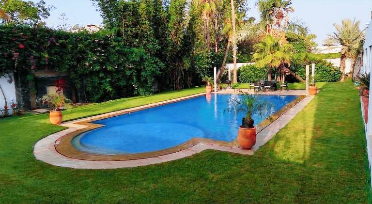 Villa with pool & jacuzzi in Rabat