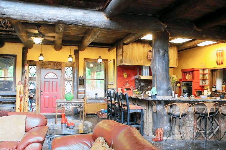 Cabin  Highlands