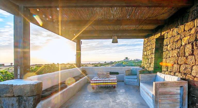 Vacation home with patio & yard | Pets are welcome in Pantelleria