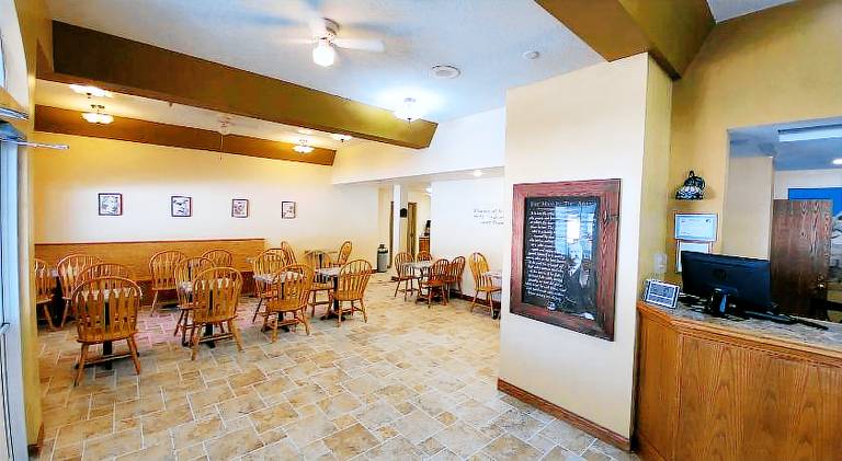 Roosevelt Inn Mount Rushmore — photo 5