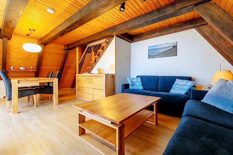 A-frame house (Type 8) — photo 2