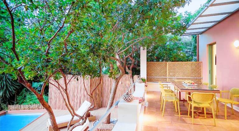 Fully equipped big villa with BBQ, jacuzzi & private pool | Pets allowed — photo 3
