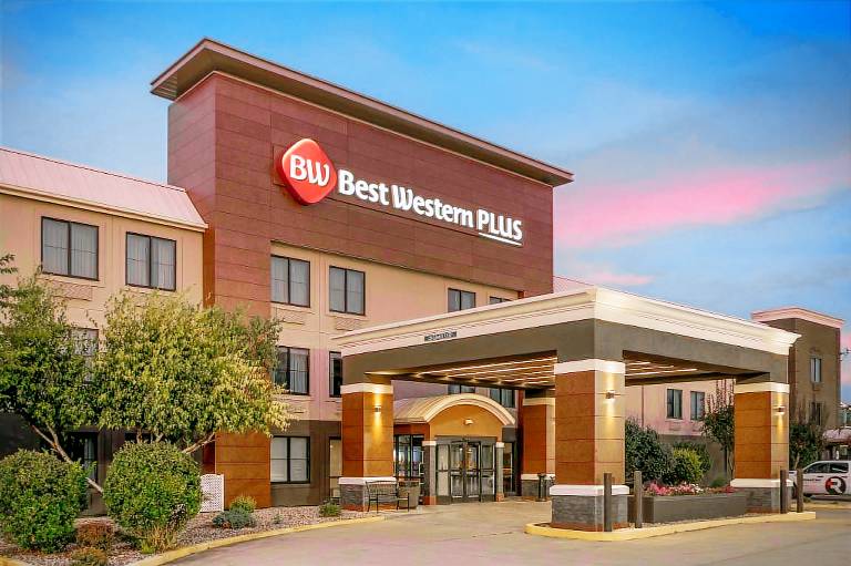 Best Western Plus Lafayette Hotel University Area in Lafayette, IN