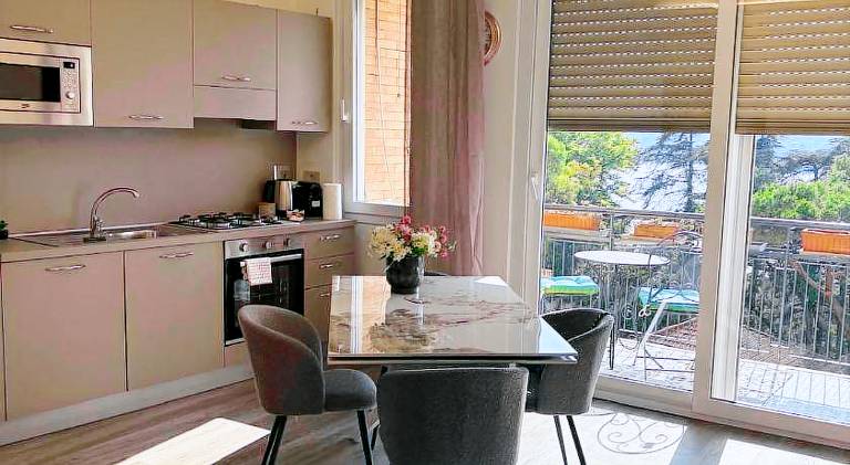 Rental apartment with 2 rooms for 6 persons — photo 3
