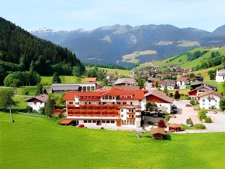 Landhotel Tirolerhof - Wildschonau - PREMIUM Card im Sommer in Woergl
