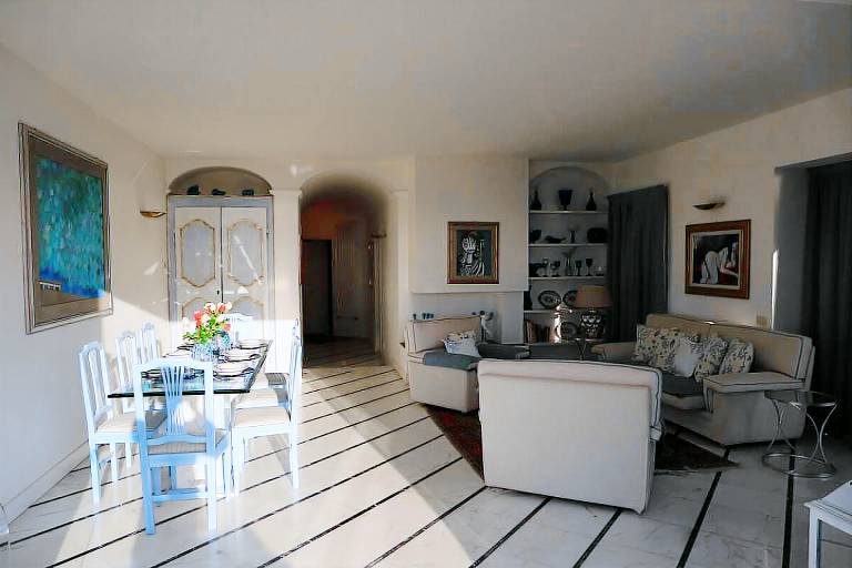 Family-oriented rental apartment with barbeque, private pool & terrace | Beach nearby | Perfect for remote work | Dogs allowed — photo 4