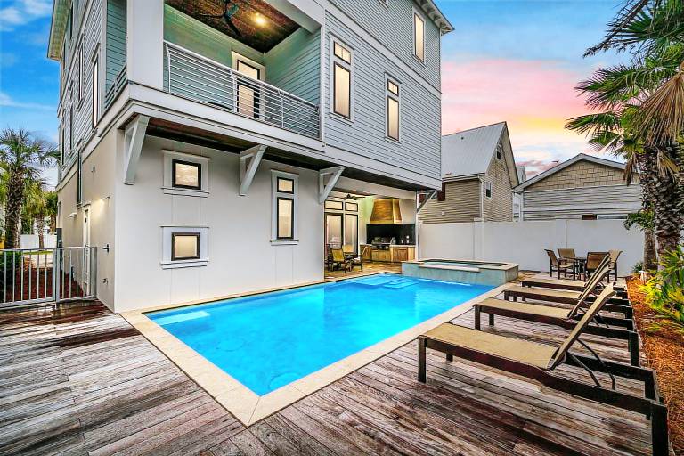 House with patio, jacuzzi & private pool | Sea view in Miramar, FL