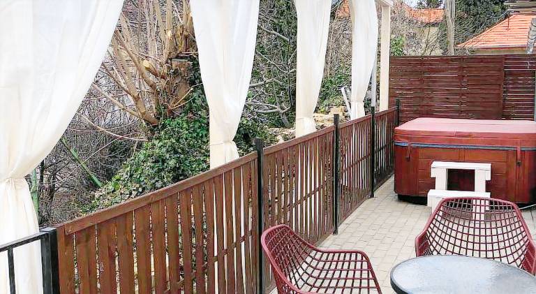 Rental apartment with jacuzzi | Pet-friendly in Veszprem