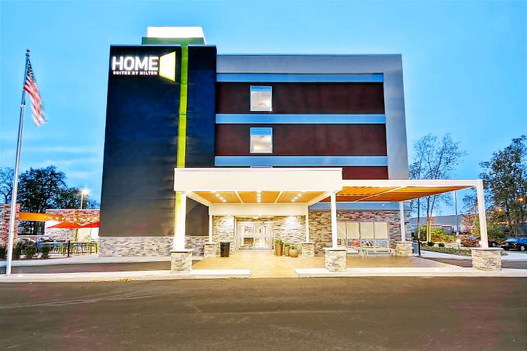 Home2 Suites by Hilton Maumee Toledo in Maumee, OH