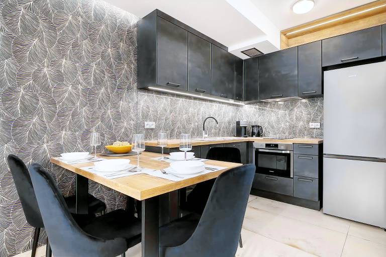 Starzy skiego 25 Bielsko-Bia a Comfortable Apartment Private Garden Parking — photo 4
