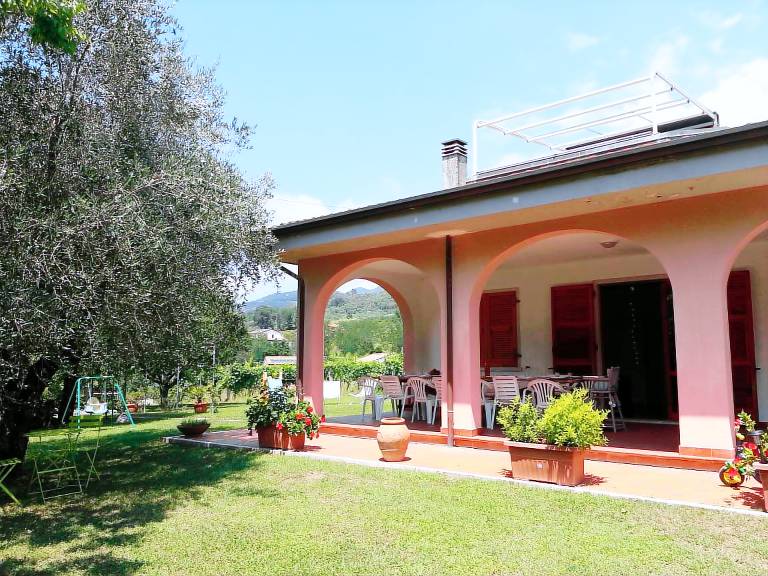 Casa  Castelnuovo Magra