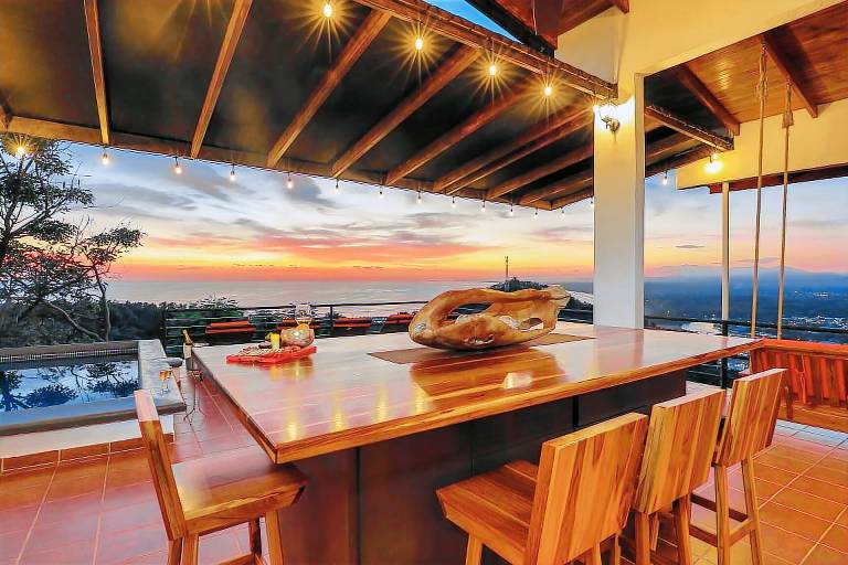 House Manuel Antonio
