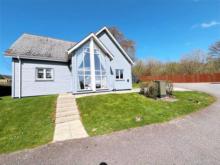 Family-friendly wonderful cottage with yard | Pet-friendly — photo 3