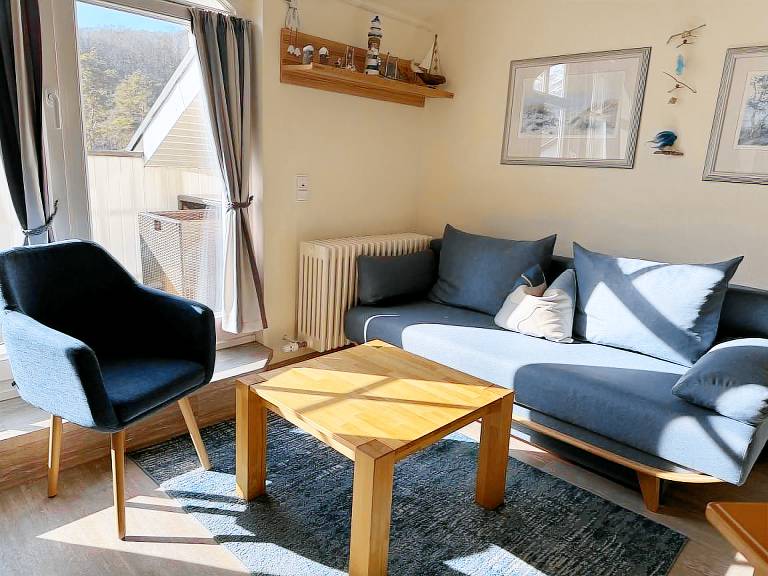 Komfort Ferienwohnung mit 1 Schlafzimmer und Balkon im Dachgeschoss — photo 3