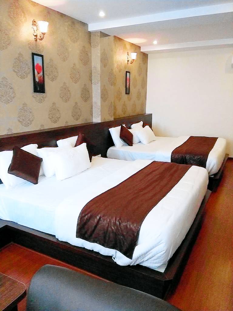 Hotel Samanvi International