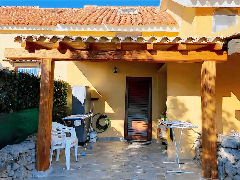 Villa Kima Cristallo Località Sole Ruiu: Mountain View, Wi-Fi, AC, Shared Pool in Olbia