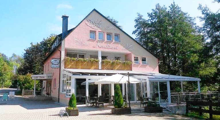 Hotel Konditorei Cafe Dora in Hof