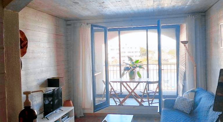 Beautiful apartment with jacuzzi & pool | Close to the beach | Pet-friendly — photo 4