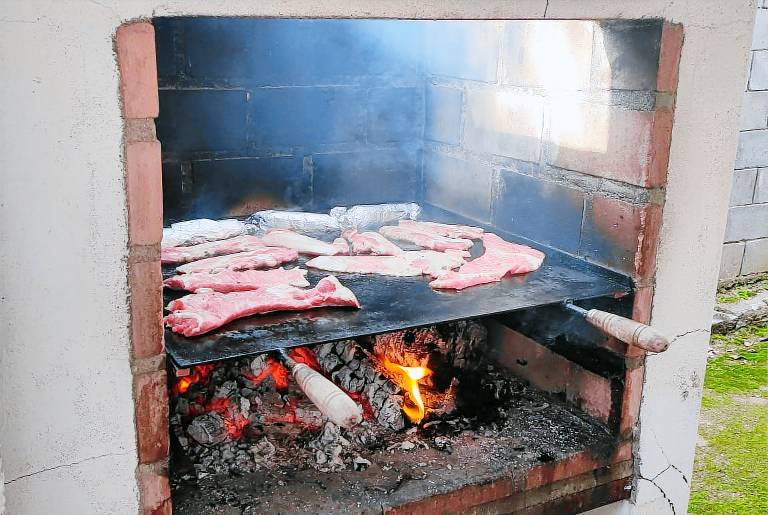 Country House 'El Rincón De Gredos' with Mountain Views by the River – Cozy Retreat — photo 5