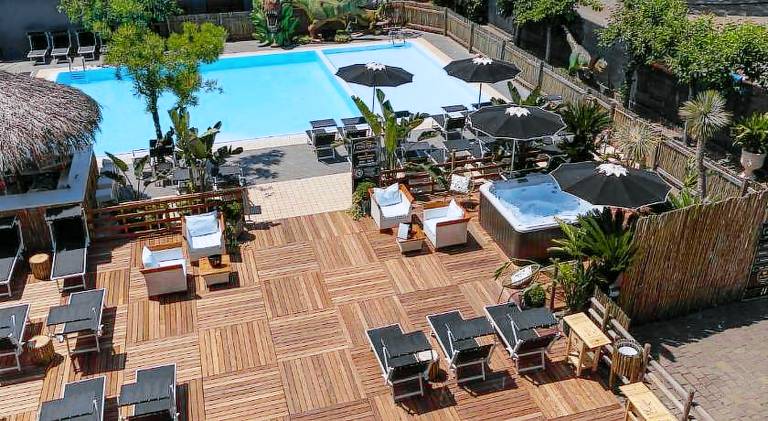 CASA MAJOR Hotel & Appartamenti CERVIA in Cesenatico