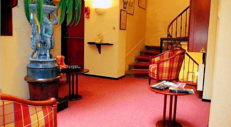 Hotel Elysee — photo 4