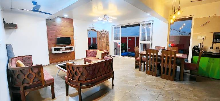 House with grill, pool & patio — photo 3