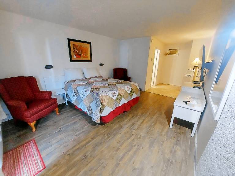 Granby River Inn & Suites — photo 2