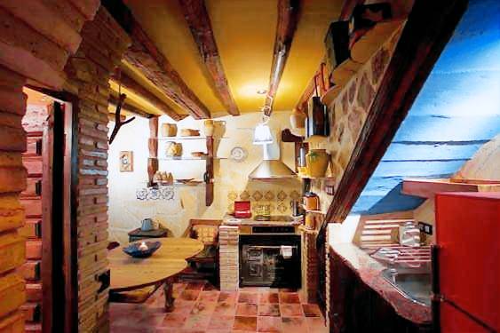 House with 2 rooms for 4 persons in Zaragoza