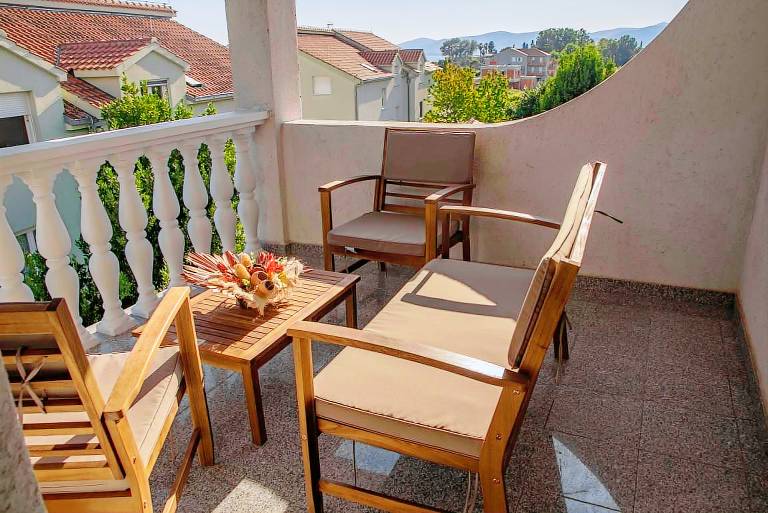 Ferienwohnung  Kaštel Gomilica