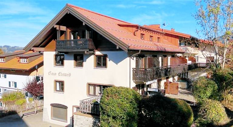 Holiday apartment | Ski nearby | Dogs allowed — photo 2
