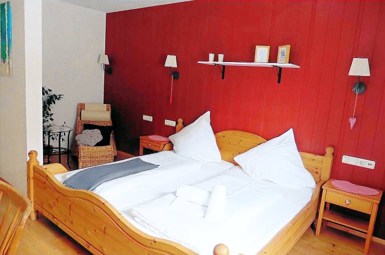 Doppelzimmer 24qm mit Dusche und WC