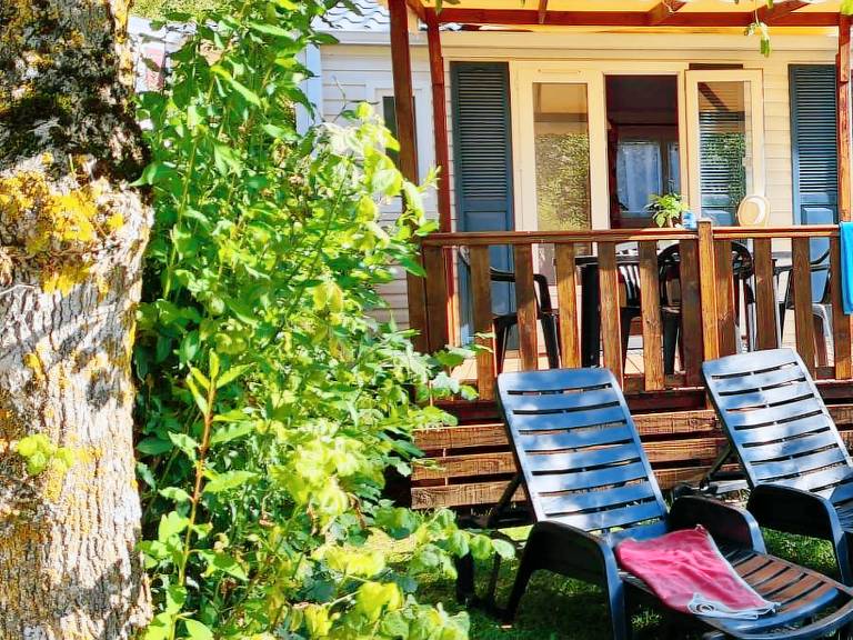 Mobile home with terrace & heated pool | Pets are welcome — photo 4