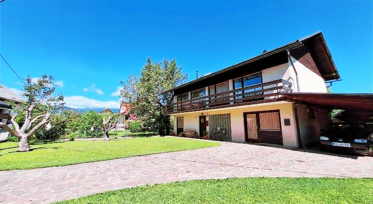 Rental apartment with 2 rooms for 6 persons — photo 3