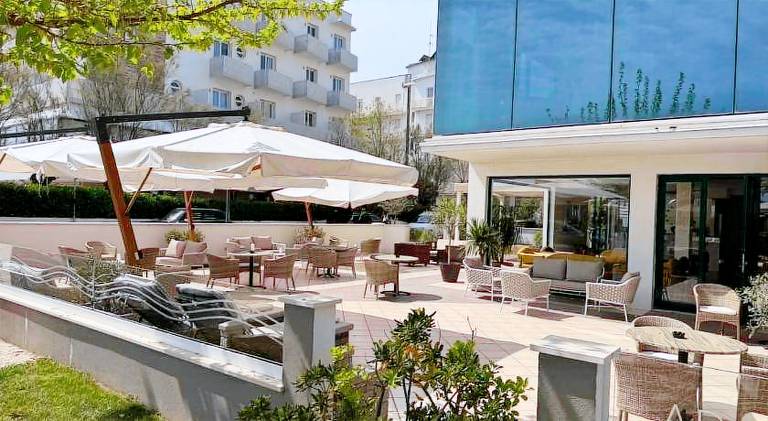 Holiday apartment with terrace | Close to the beach | Pet-friendly in Milano Marittima
